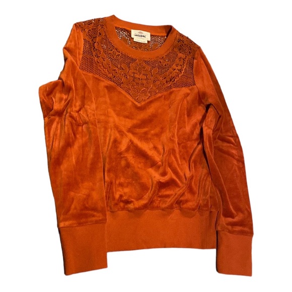 Shyanne Sweaters - Shyanne Women’s Sweater